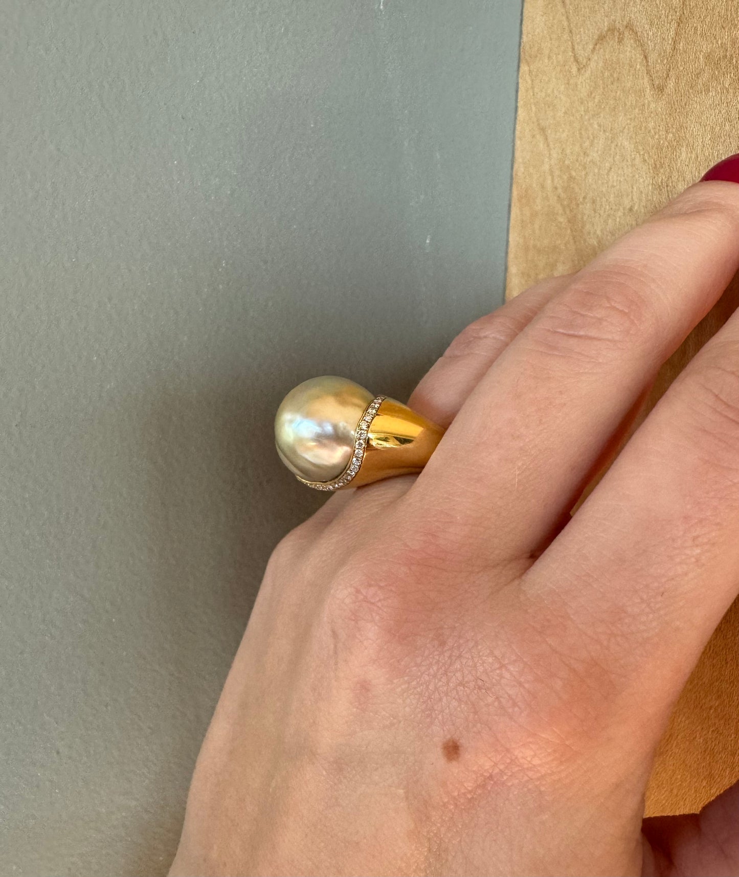 Cultured Baroque Pearl & Diamond Ring